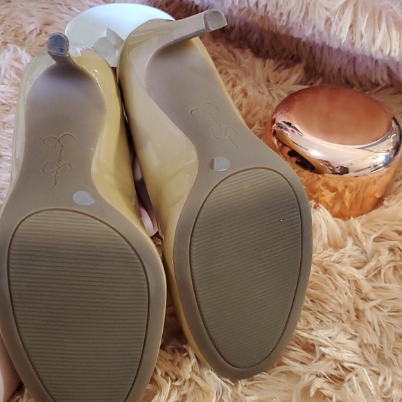 Jessica Simpson - Picture 4 of 4